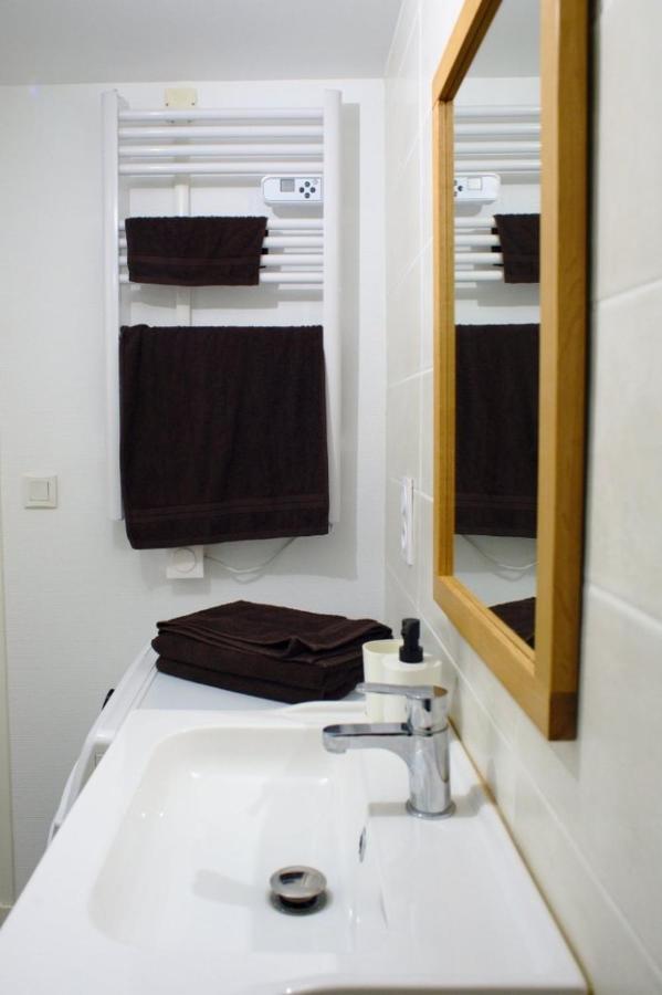 شقة T3 Cosy Au Centre De كاستيلنوداري المظهر الخارجي الصورة