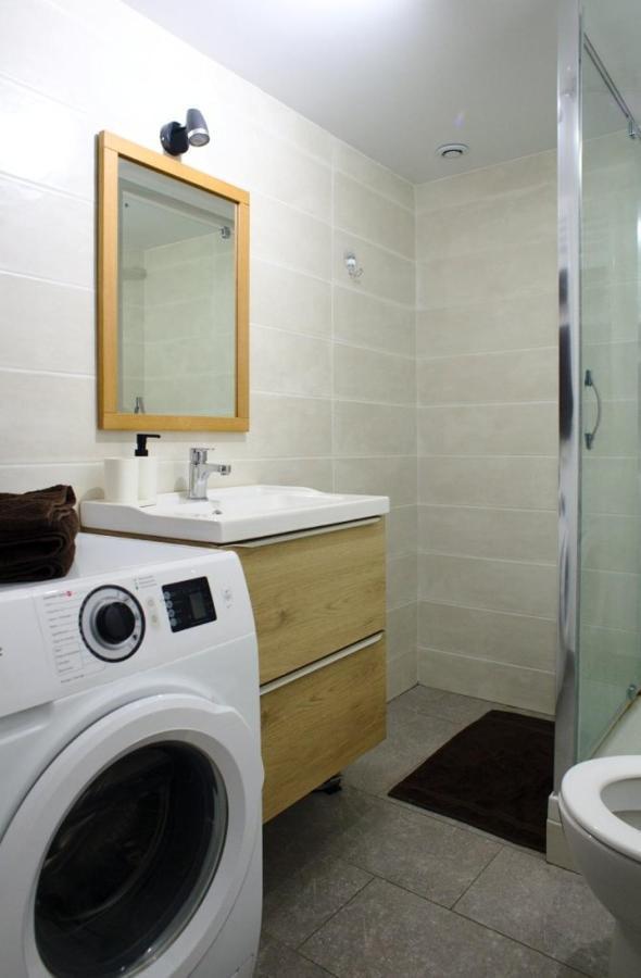 شقة T3 Cosy Au Centre De كاستيلنوداري المظهر الخارجي الصورة